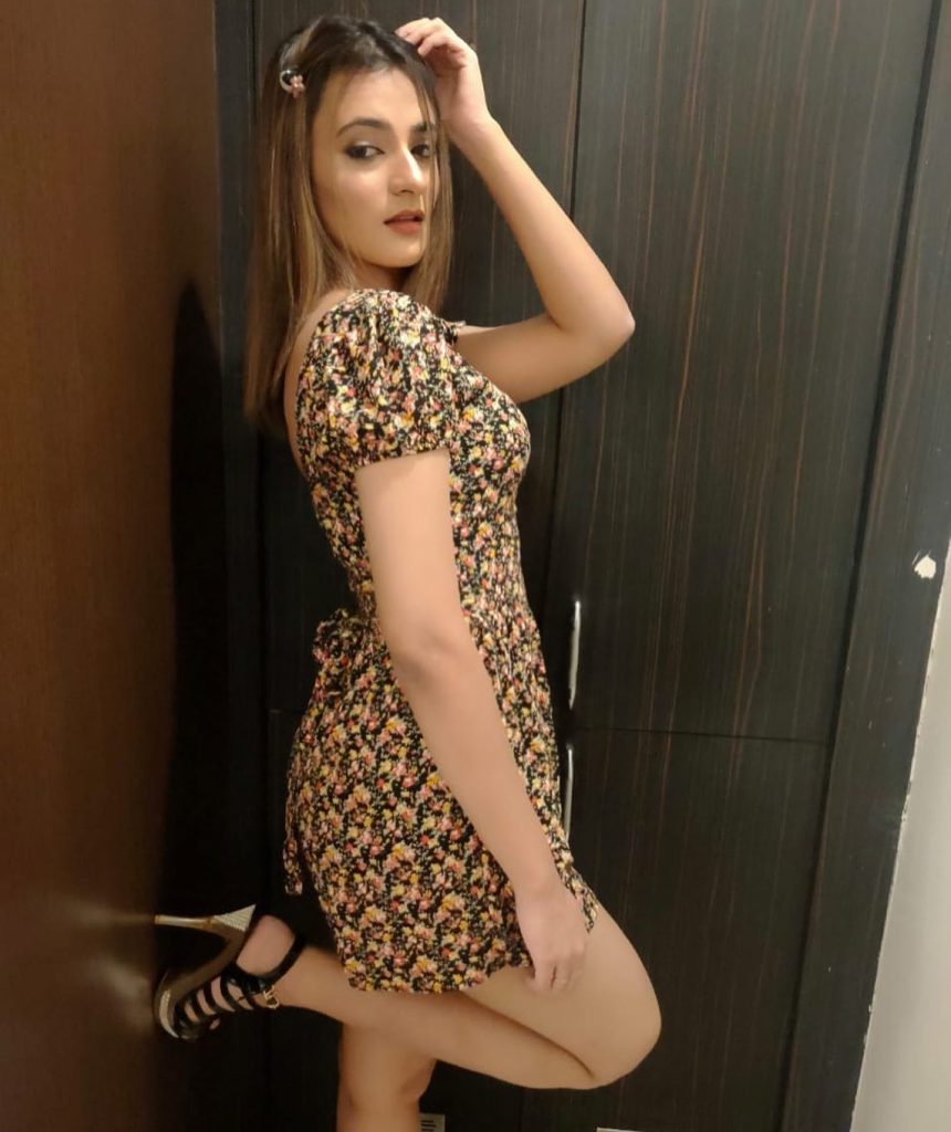 Ayesha Kapoor Sexy pick